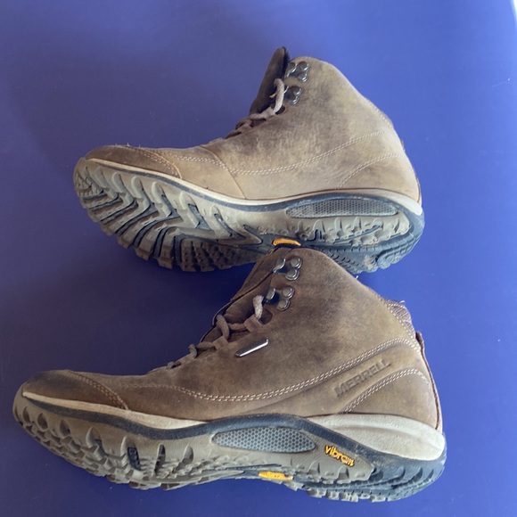 Merrill Hiking Boots - Picture 3 of 3